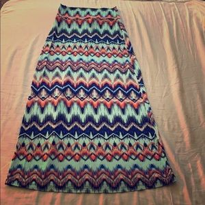 Pattern Maxi skirt